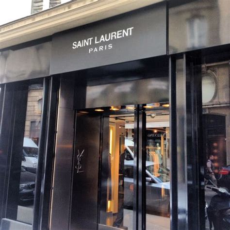 Saint Laurent Stores in Portugal 